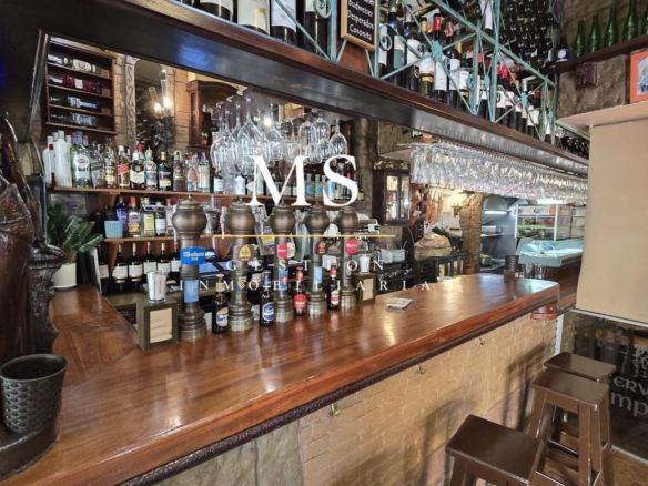 Traspaso  Restaurante/Cervecería Zona Pizarro,Vigo.
