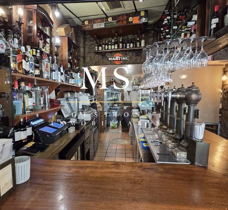 Traspaso  Restaurante/Cervecería Zona Pizarro,Vigo.