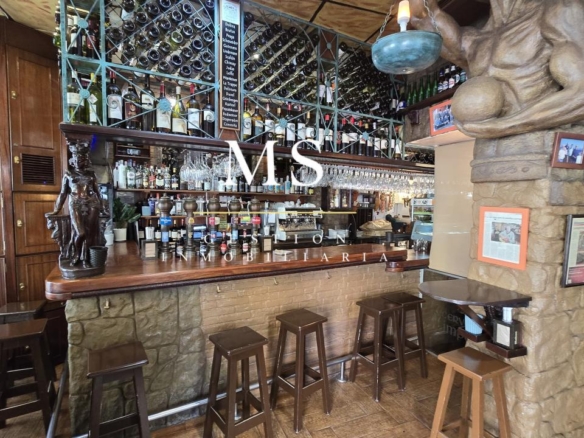 Traspaso  Restaurante/Cervecería Zona Pizarro,Vigo.