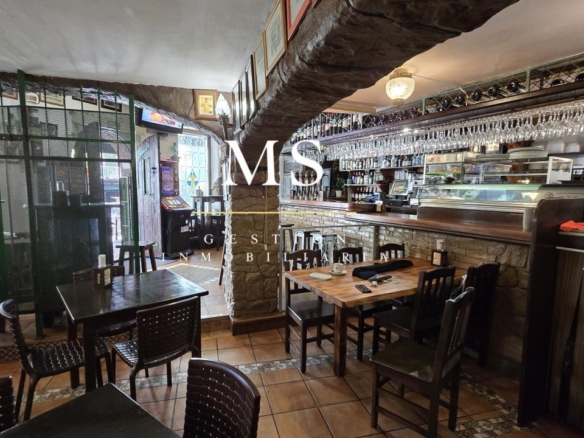 Traspaso  Restaurante/Cervecería Zona Pizarro,Vigo.