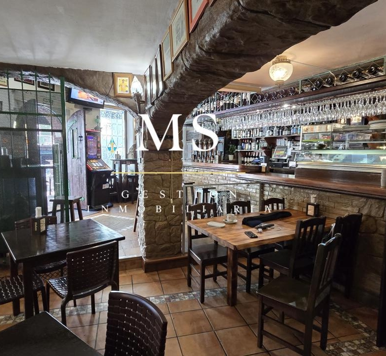 Traspaso  Restaurante/Cervecería Zona Pizarro,Vigo.