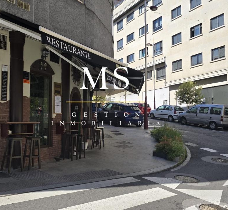 Traspaso  Restaurante/Cervecería Zona Pizarro,Vigo.