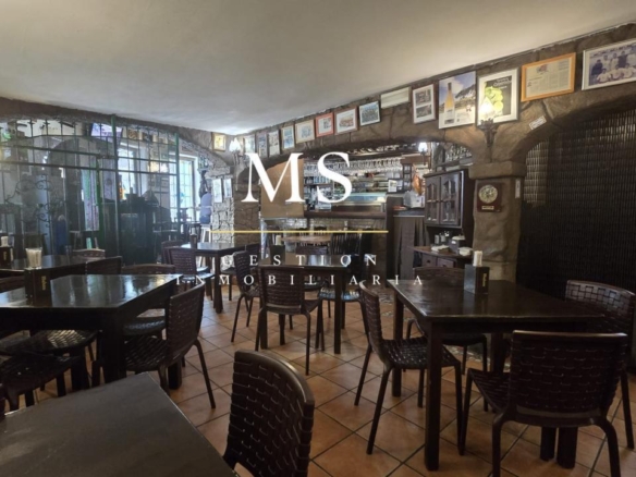 Traspaso  Restaurante/Cervecería Zona Pizarro,Vigo.