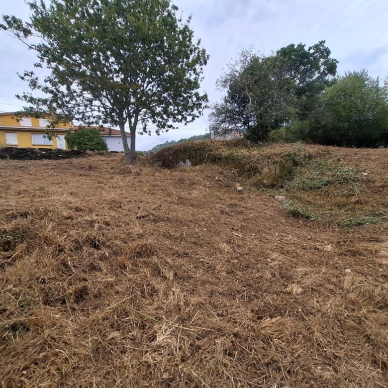 ¡Oportunidad en Monteiro, Gondomar! Solar edificable  vivienda unifamiliar o  proyecto turístico.