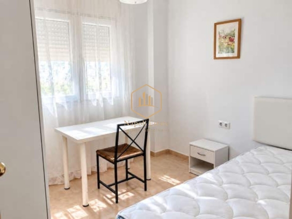 PISO EN ALQUILER DE LARGA TEMPORADA – MÁLAGA CAPITAL