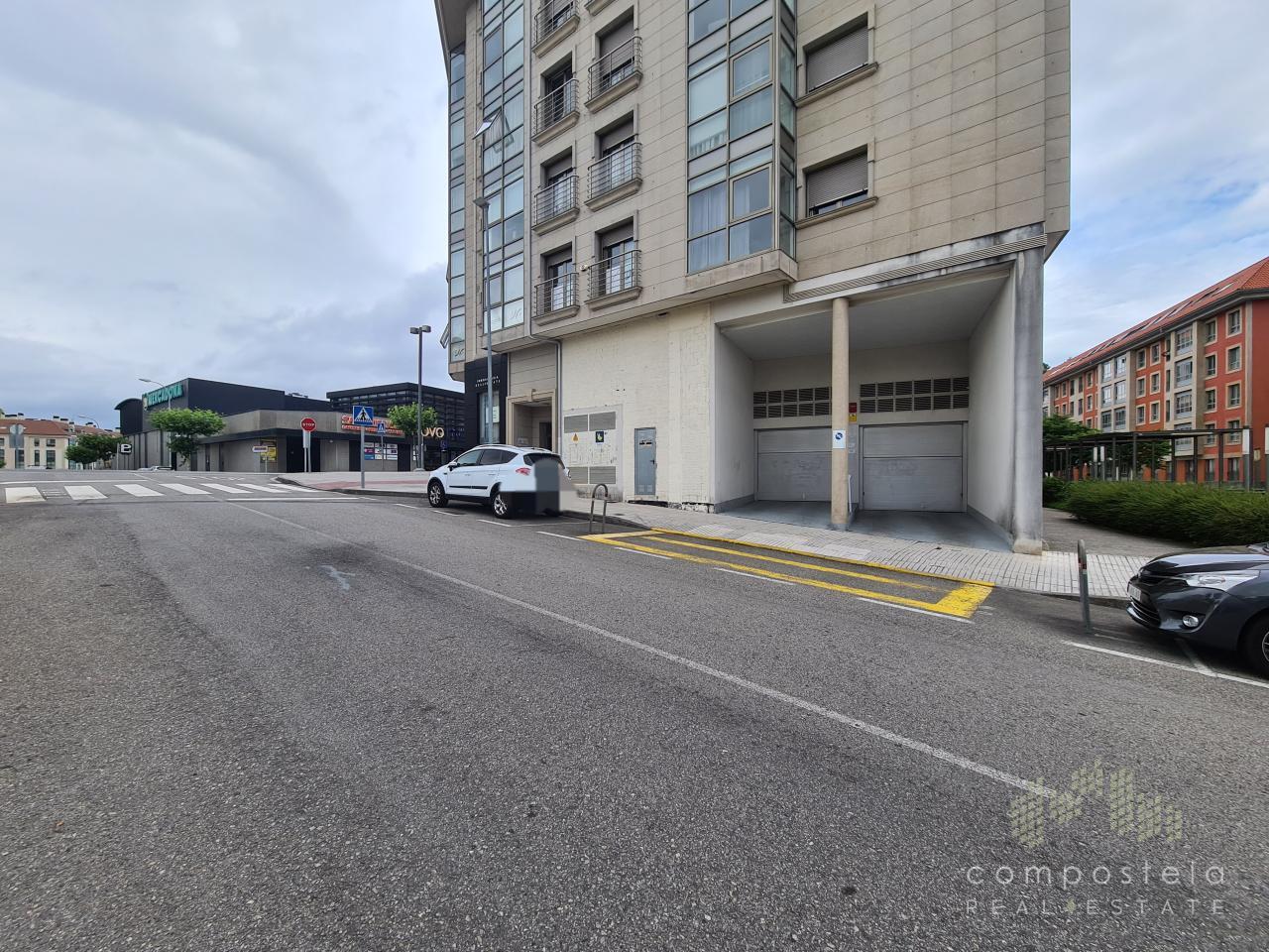 179132043030900006075_162523182210 Plaza de Garaje, C/Pardiñeiros, Milladoiro
