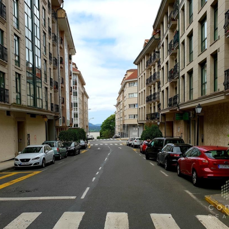 Excelente plaza de garaje en C/Xaquín Lorenzo, Milladoiro