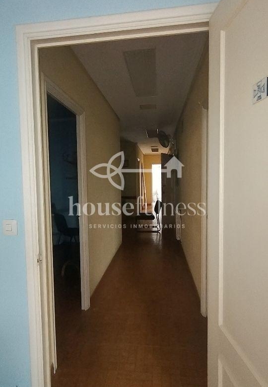 Piso de 7  habitaciones en  la zona de Ultramar para alquiler vacacional , estudiantes o militares