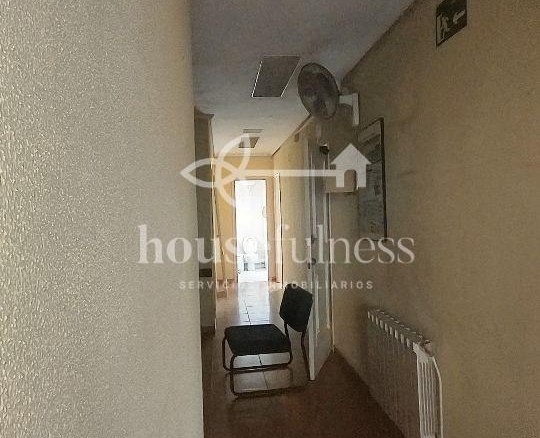 Piso de 7  habitaciones en  la zona de Ultramar para alquiler vacacional , estudiantes o militares