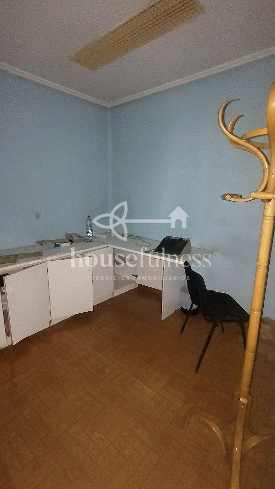 Piso de 7  habitaciones en  la zona de Ultramar para alquiler vacacional , estudiantes o militares