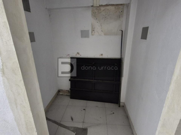 Local en Ourense