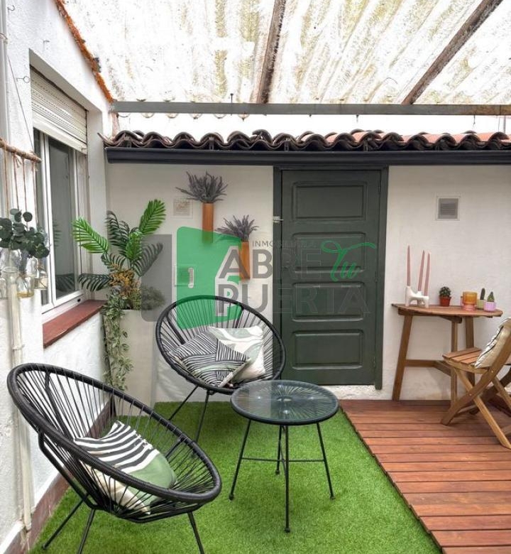 PISO EN AV BUENOS AIRES