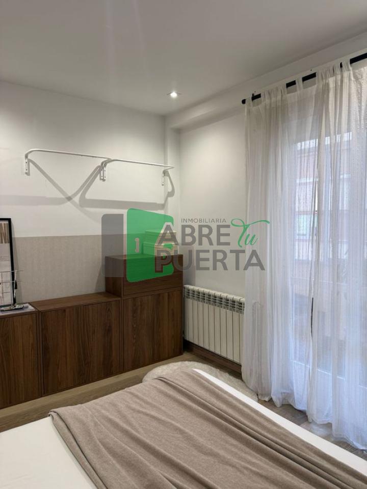 179144555677100173936_179144530307 PISO EN AV BUENOS AIRES