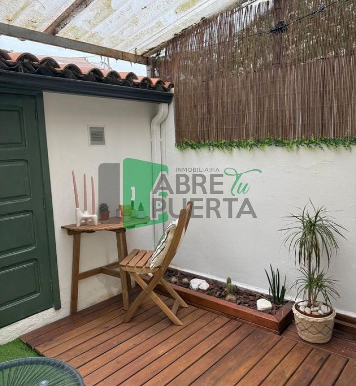 PISO EN AV BUENOS AIRES