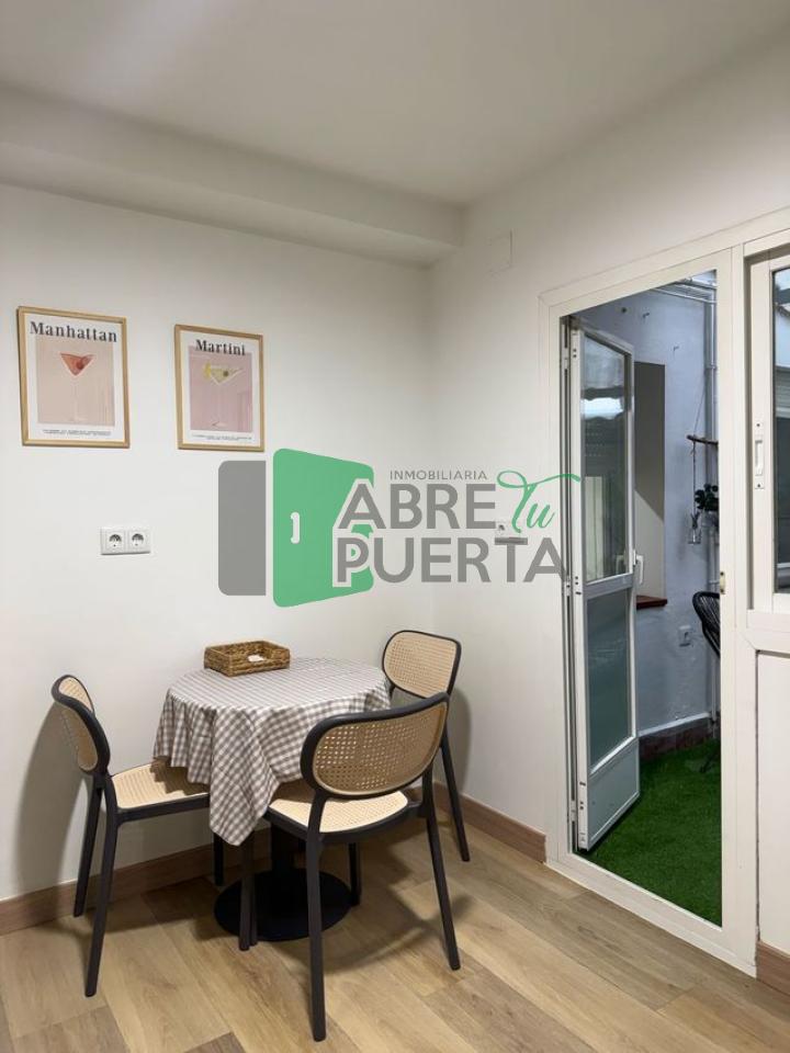 179144556248300173936_179144530640 PISO EN AV BUENOS AIRES