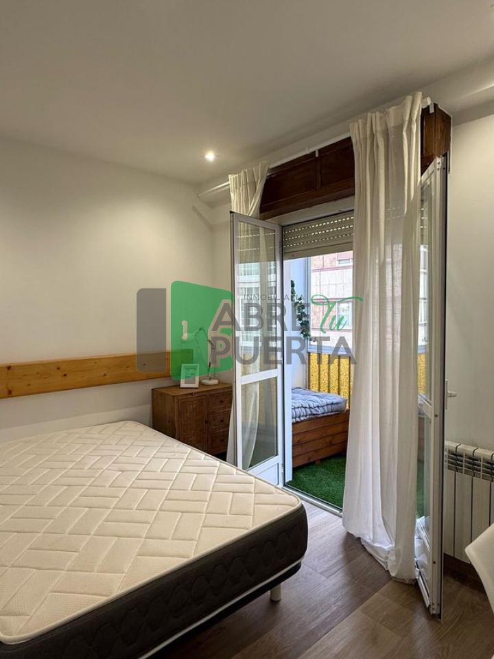 179144556634200173936_179144530835 PISO EN AV BUENOS AIRES