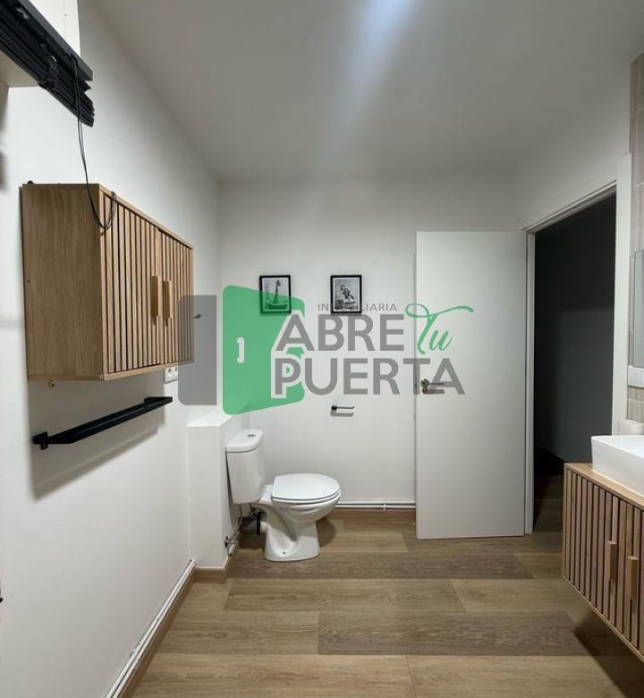 PISO EN AV BUENOS AIRES