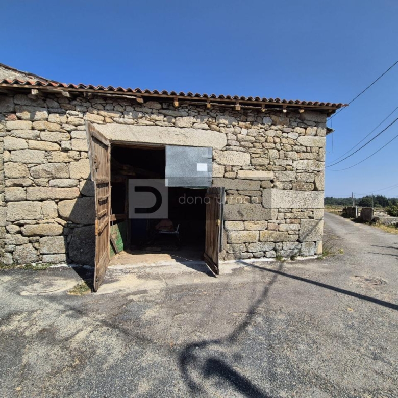Casa en Teixeira (A)