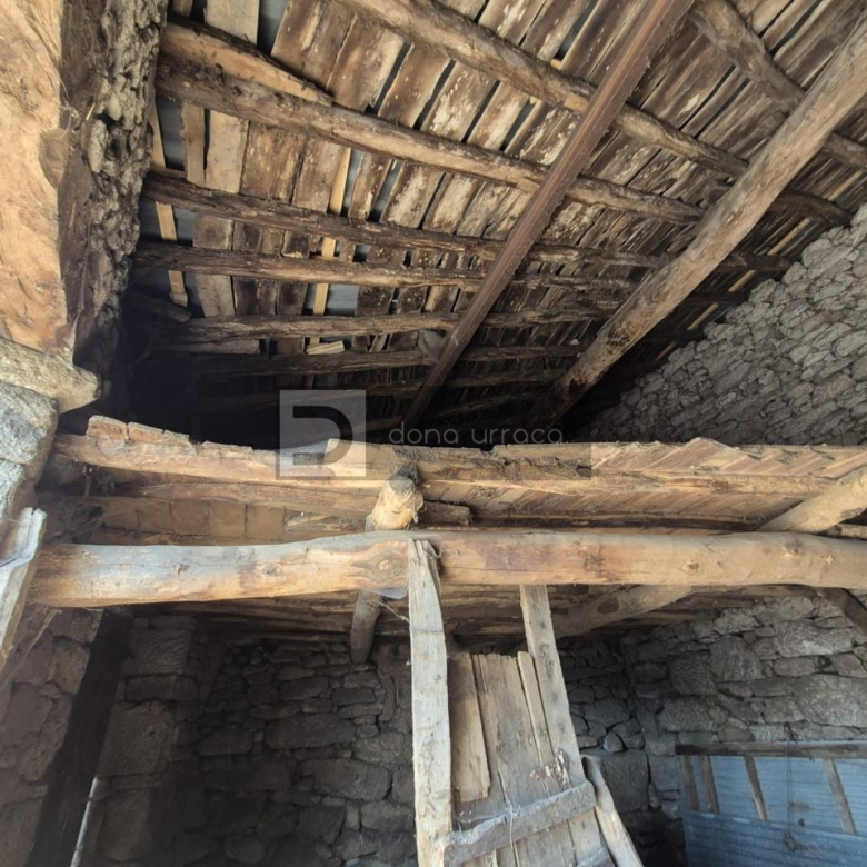 Casa en Teixeira (A)