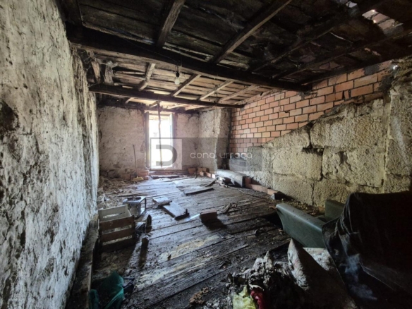 Casa adosada en venta en PEDRAFITA