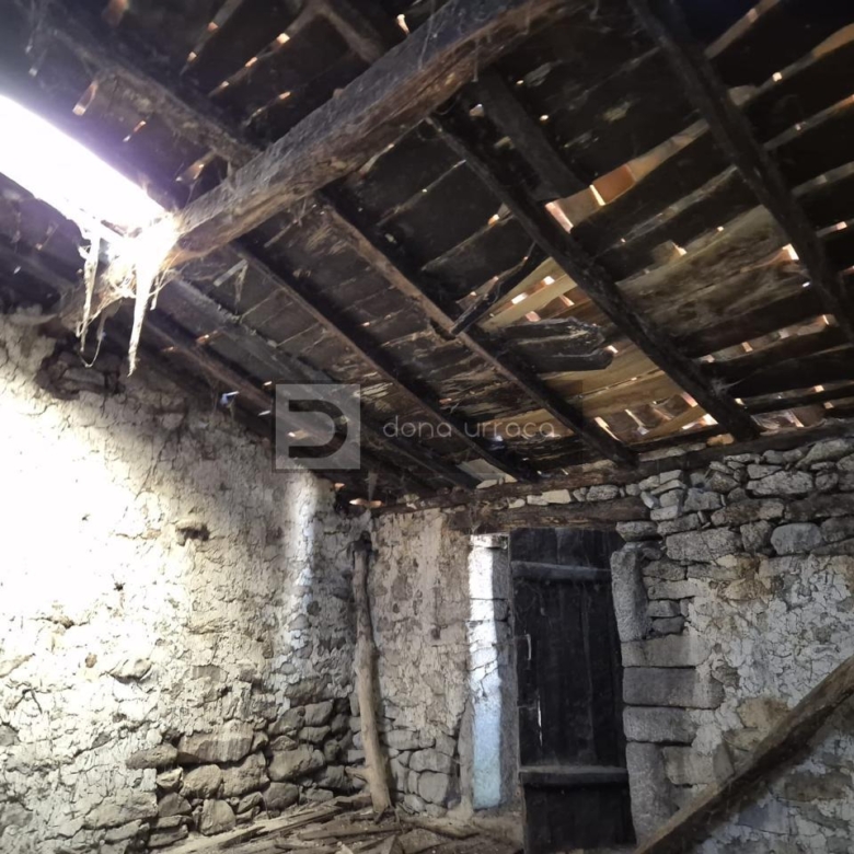 Casa adosada en venta en PEDRAFITA