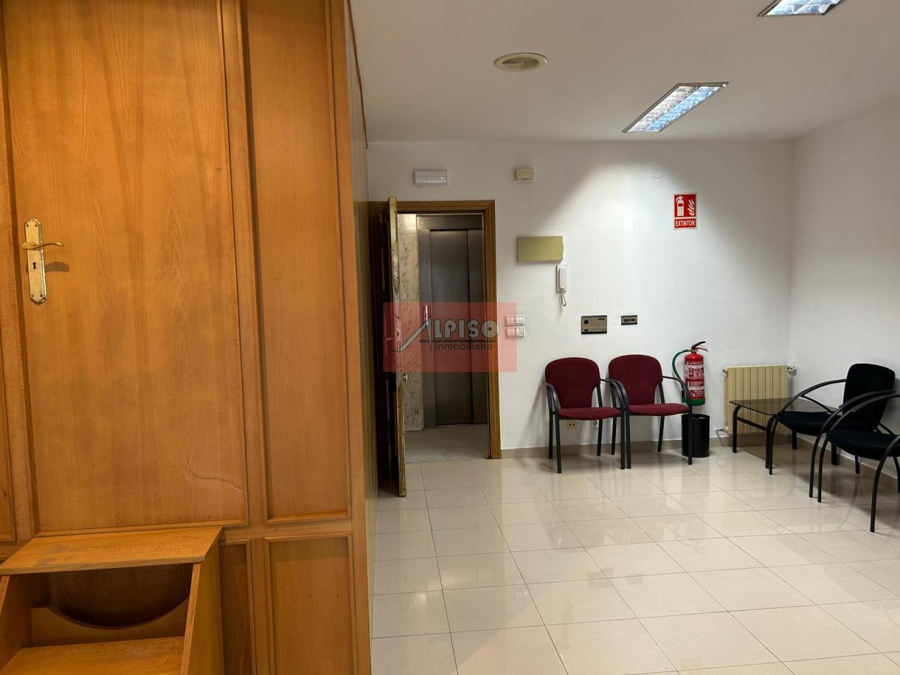 179147695308700029796_179147245323 Oficina en Ourense