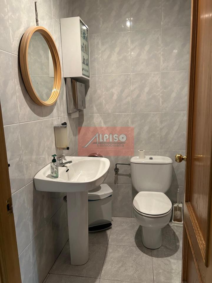 179147695468500029796_179147245041 Oficina en Ourense