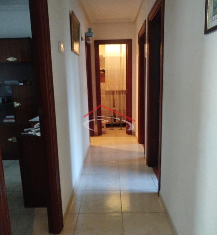 PISO CON TRASTERO EN TROBAJO DEL CAMINO