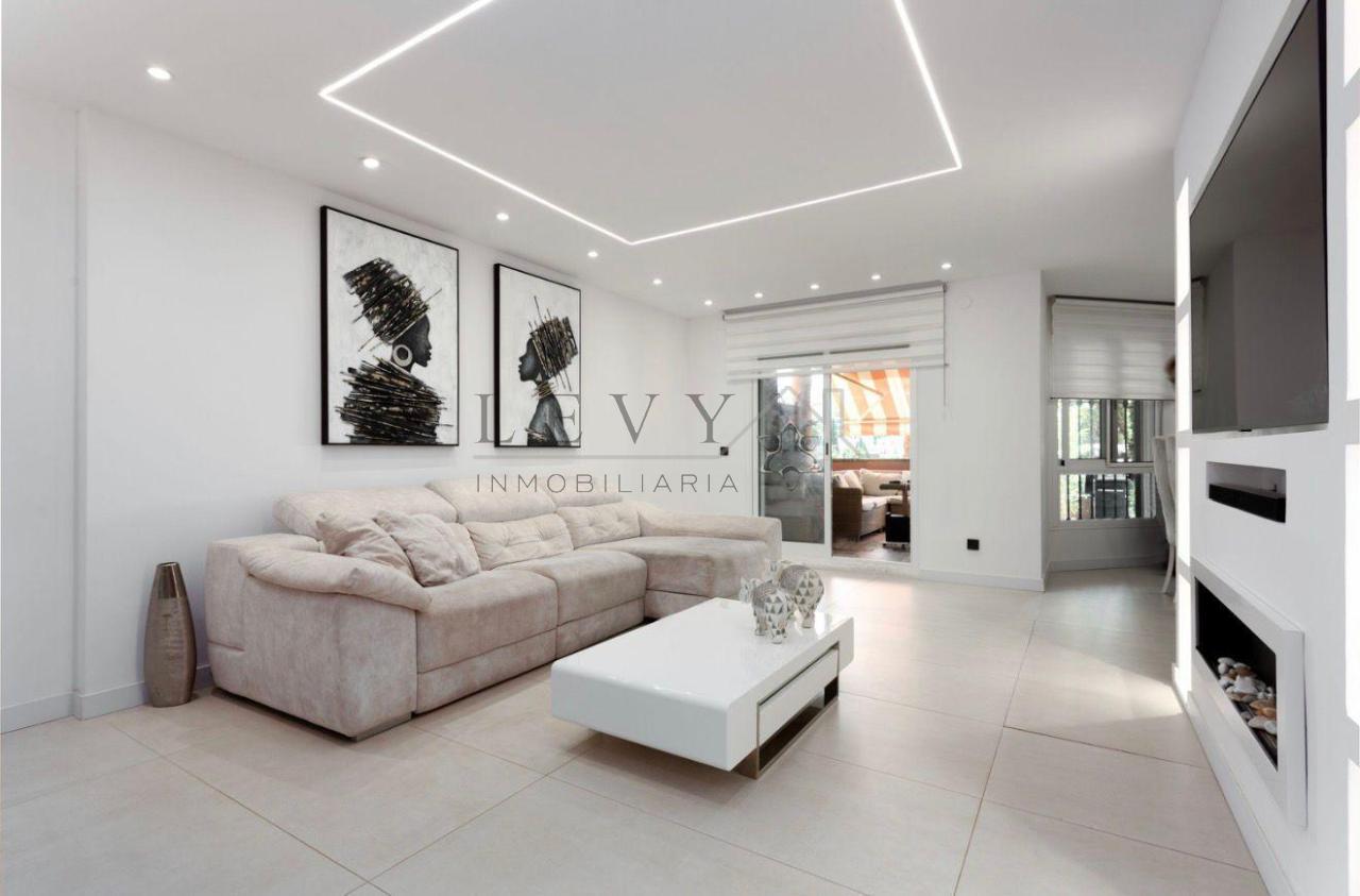179147848021300173960_179145845243 Apartamento en Benalmádena