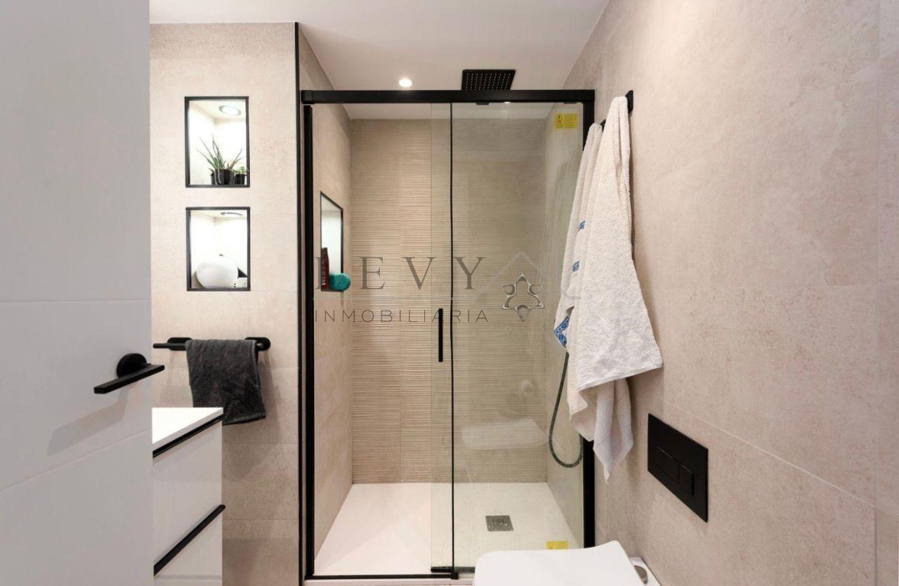 179147848205400173960_179145844350 Apartamento en Benalmádena