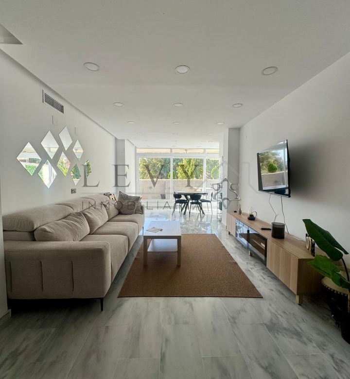 Fantastico Apartamento  alquiler corta temporada en Nueva Andalucia , Marbella