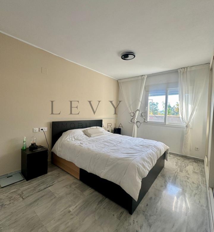 Fantastico Apartamento  alquiler corta temporada en Nueva Andalucia , Marbella