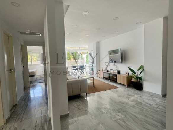 Fantastico Apartamento  alquiler corta temporada en Nueva Andalucia , Marbella