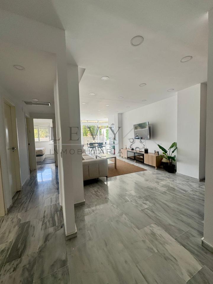 179148086627500167471_176338319327 Fantastico Apartamento alquiler corta temporada en Nueva Andalucia , Marbella
