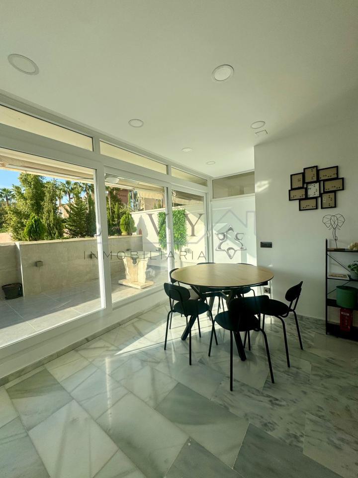 179148086742600167471_176338316669 Fantastico Apartamento alquiler corta temporada en Nueva Andalucia , Marbella