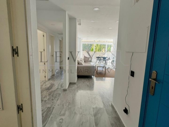Fantastico Apartamento  alquiler corta temporada en Nueva Andalucia , Marbella