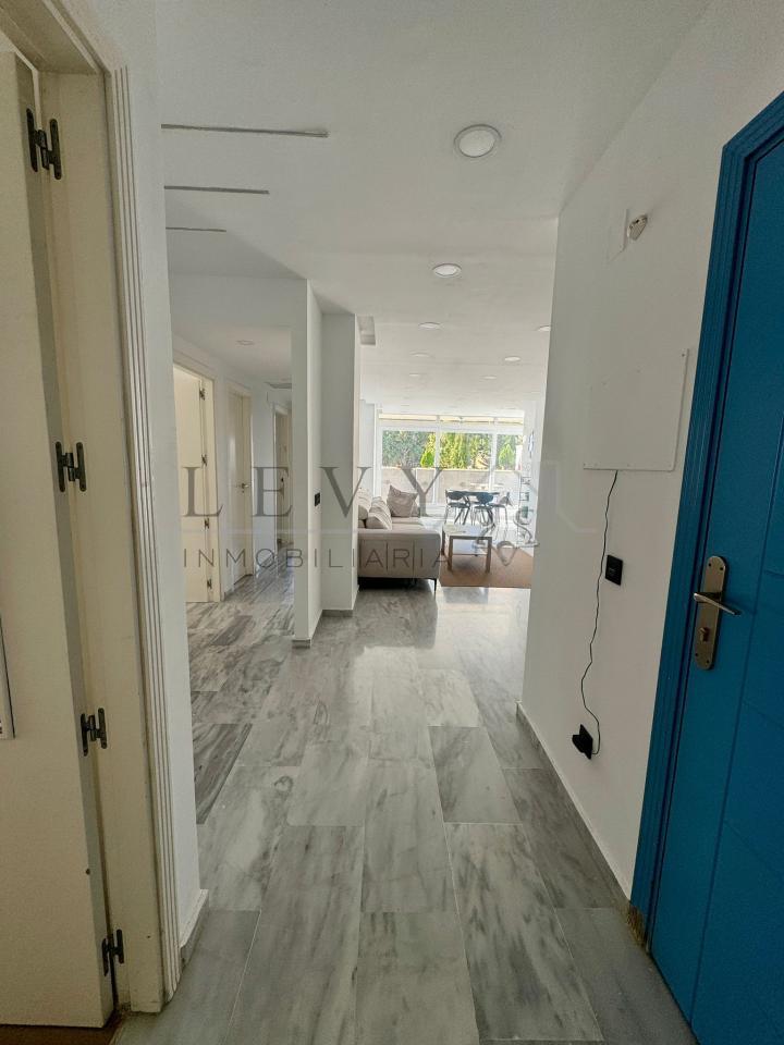 179148086916100167471_176338318798 Fantastico Apartamento alquiler corta temporada en Nueva Andalucia , Marbella
