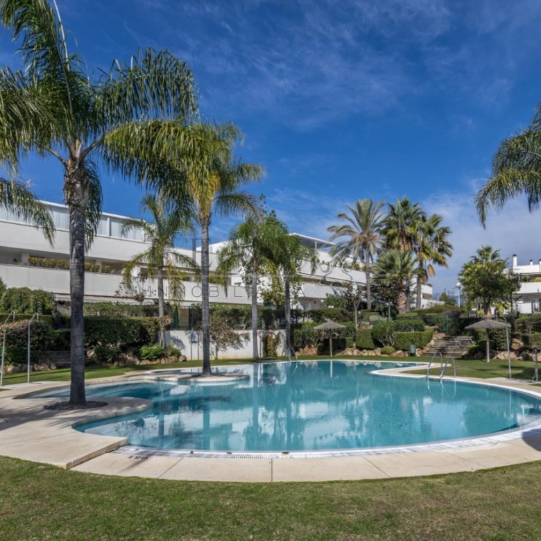 Fantastico Apartamento  alquiler corta temporada en Nueva Andalucia , Marbella