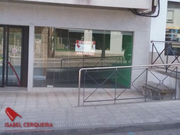 LOCAL COMERCIAL EN ALQUILER EN EL CENTRO DE O ROSAL | 50 M²