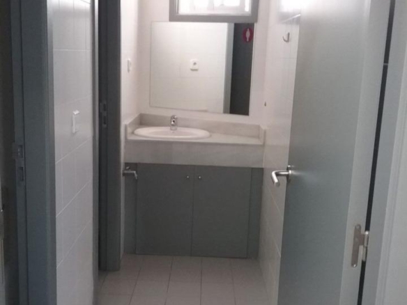 LOCAL COMERCIAL EN ALQUILER EN EL CENTRO DE O ROSAL | 50 M²