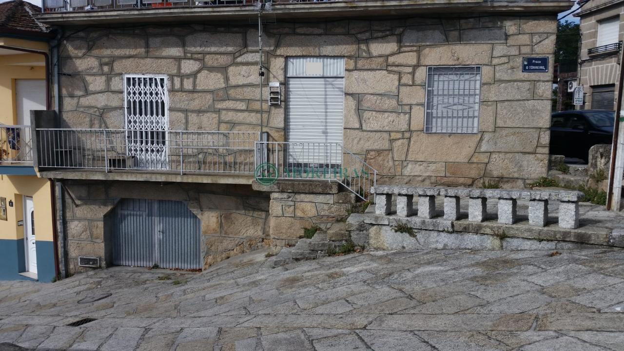 179148802054000046151_179148715597 Casa con negocio. Cudeiro.