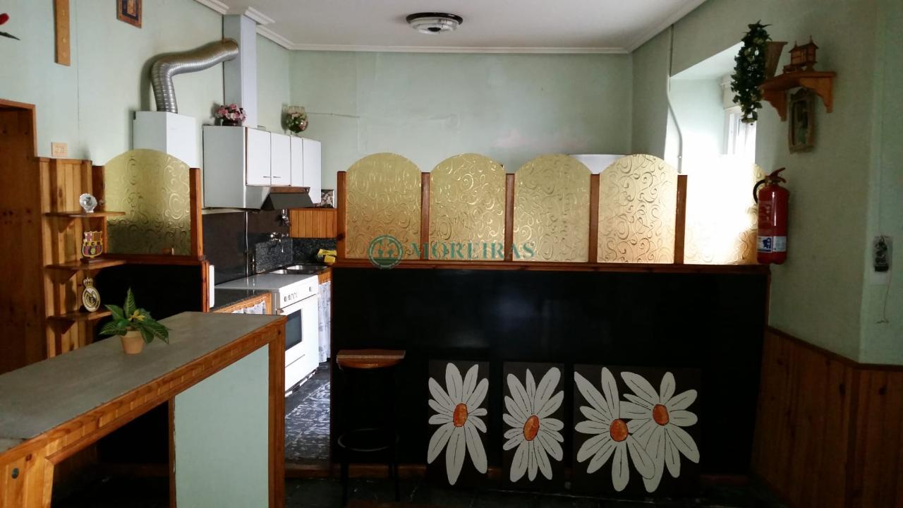 179148802371000046151_179148715637 Casa con negocio. Cudeiro.