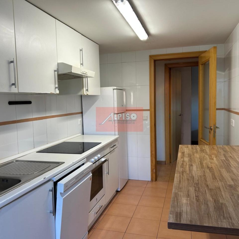 Piso amueblado Urb. Residencia