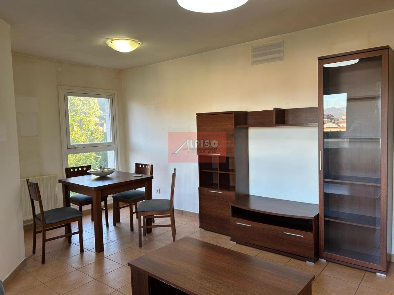 179153719849800173965_179153193660 Piso amueblado Urb. Residencia