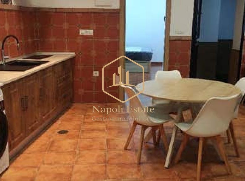 NAPOLI ESTATE | PISO EN ALQUILER