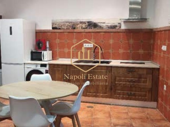 NAPOLI ESTATE | PISO EN ALQUILER