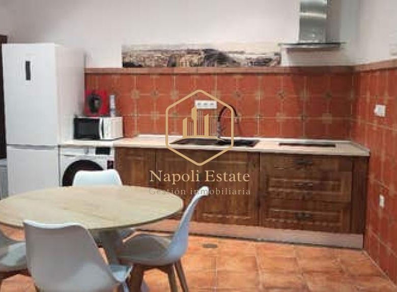 NAPOLI ESTATE | PISO EN ALQUILER