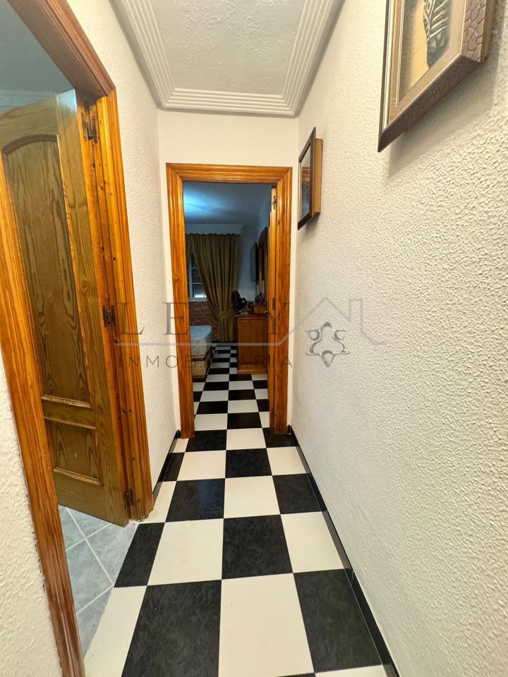 179154080847500173968_179153996562 Piso en venta En la zona de Huelin