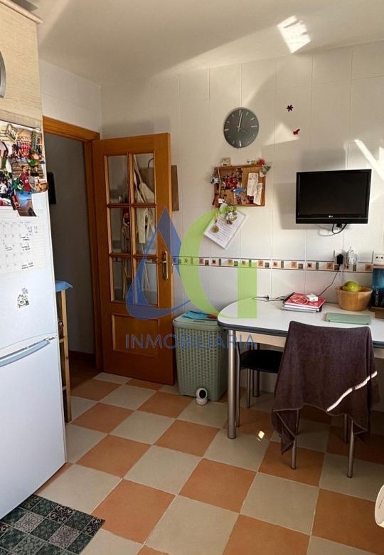 SE VENDE DUPLEX DE 4  HABITACIOENS EN NAVATEJERA