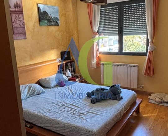 SE VENDE DUPLEX DE 4  HABITACIOENS EN NAVATEJERA